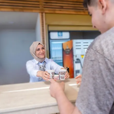 ホテル Tugra Halal 4*