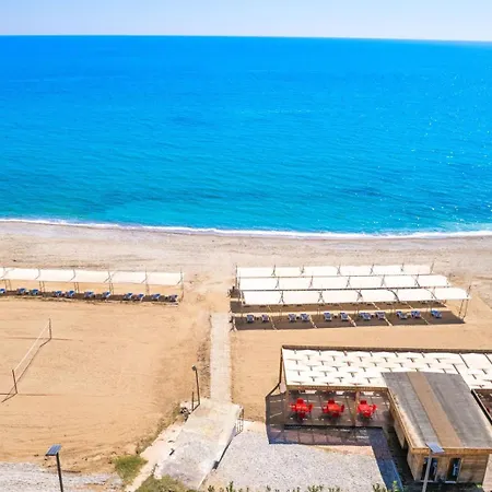 ホテル Tugra Halal 4*