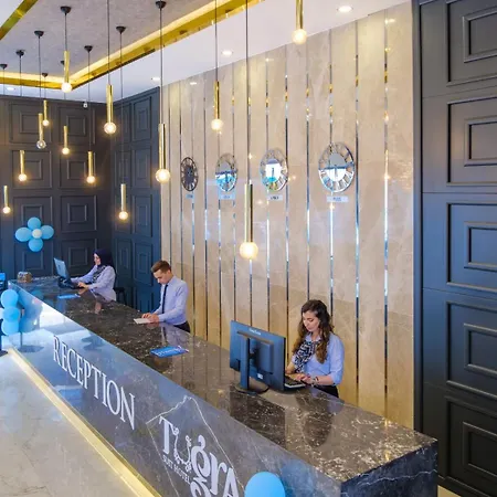 ホテル Tugra Halal 4*