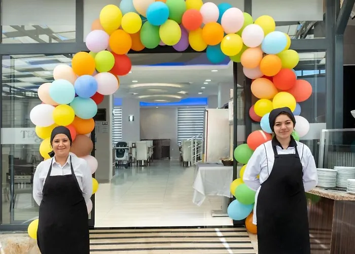 Tugra Halal 4*