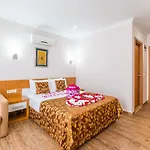 Hotel Tugra Halal