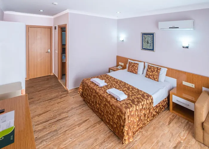 Hotel Tugra Halal 4*