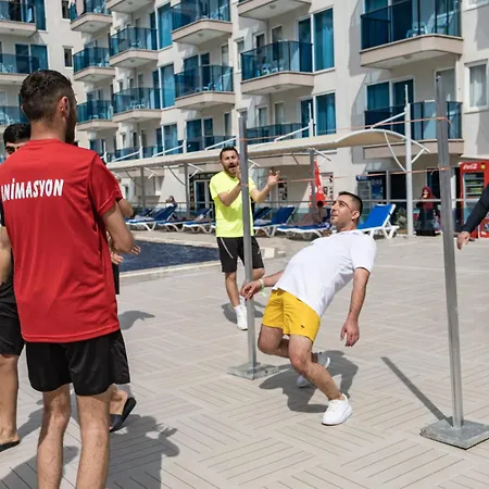 Hotel Tugra Halal 4*