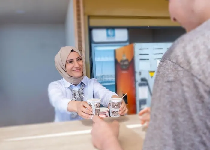 Отель Tugra Halal 4*
