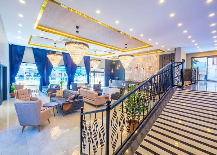 Tugra Halal 알란야