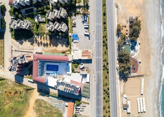 Tugra Halal 호텔 4*